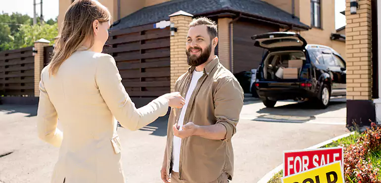 We Buy All Types of Moldy Homes in Cape Coral - No Cleanup Required